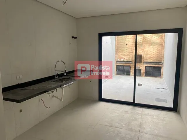 Sobrado 3 quartos e 4 banheiros, à venda, no bairro Vila Sofia em São Paulo