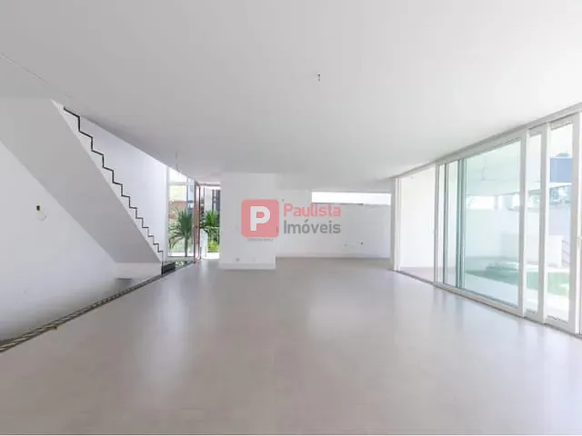 Sobrado com 450m² 4 quartos e 5 banheiros, à venda, no bairro Campo Belo em São Paulo