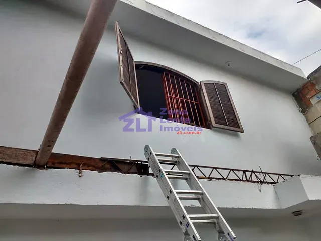 Sobrado com 187m² 2 quartos e 1 banheiro, à venda, no bairro Vila Araguaia em São Paulo