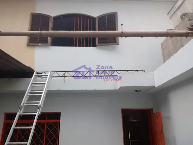 Sobrado com 187m² 2 quartos e 1 banheiro, à venda, no bairro Vila Araguaia em São Paulo
