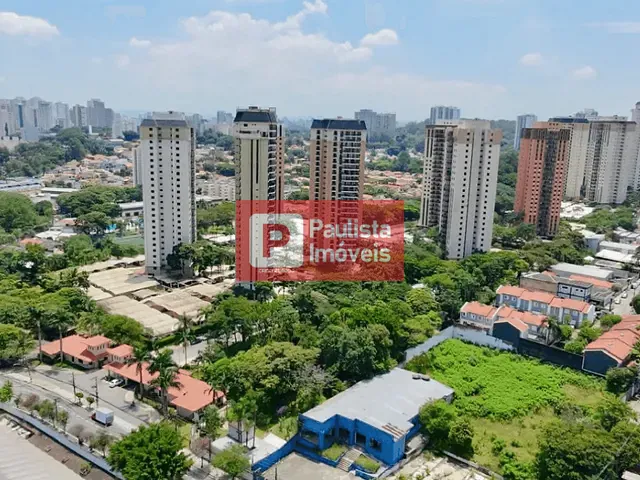 Prédio com 200m², à venda, no bairro Santo Amaro em São Paulo