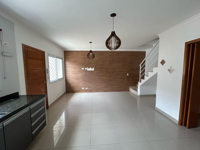 Foto do Sobrado - Sobrado à venda com 2 quartos, 2 suítes, 2 garagem no Jardim Santa Cruz (Campo Grande), São Paulo, SP | Paulista Imóveis