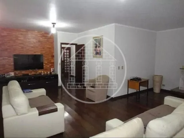 Sobrado com 240m² 4 quartos e 6 banheiros, à venda, no bairro Jardim dos Prados em São Paulo