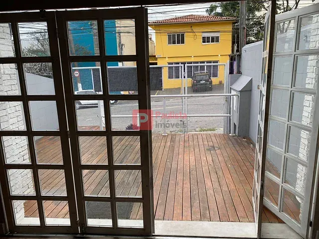 Sobrado para alugar, no bairro Campo Belo em São Paulo