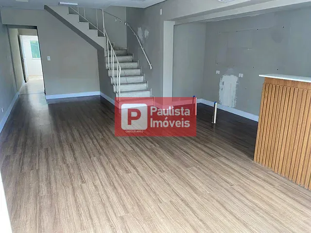 Sobrado para alugar, no bairro Campo Belo em São Paulo