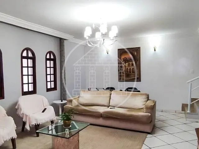 Sobrado com 160m² 4 quartos e 3 banheiros, à venda, no bairro Jardim Itatiaia em São Paulo