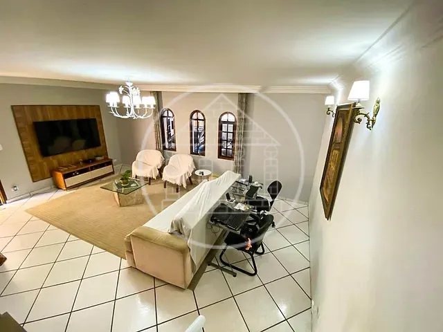 Sobrado com 160m² 4 quartos e 3 banheiros, à venda, no bairro Jardim Itatiaia em São Paulo
