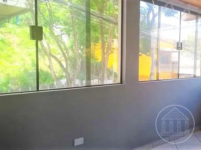 Sobrado com 300m² 5 quartos e 3 banheiros, à venda, no bairro Vila Califórnia em São Paulo