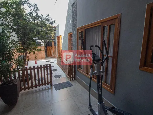 Sobrado com 250m² 3 quartos e 4 banheiros, à venda, no bairro Santo Amaro em São Paulo