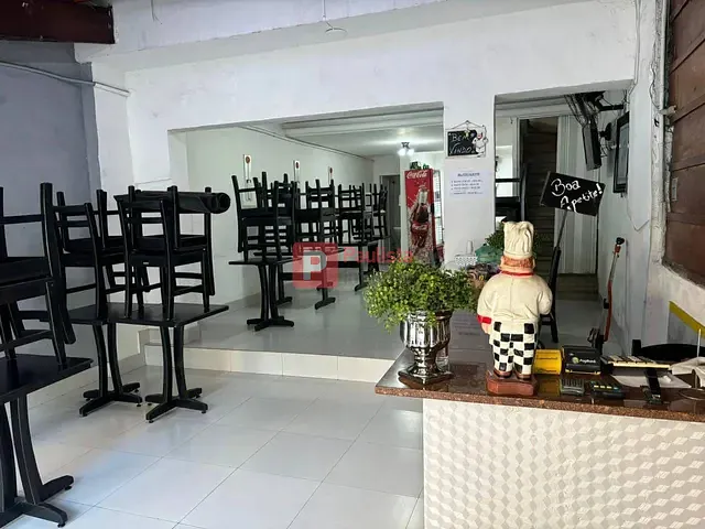Sobrado à venda, no bairro Vila Olímpia em São Paulo