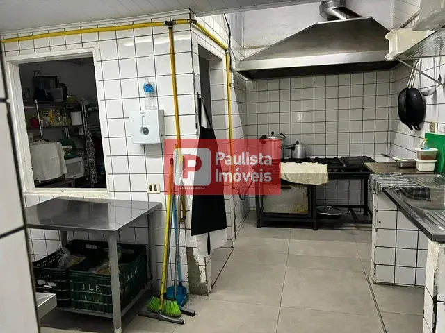 Sobrado à venda, no bairro Vila Olímpia em São Paulo