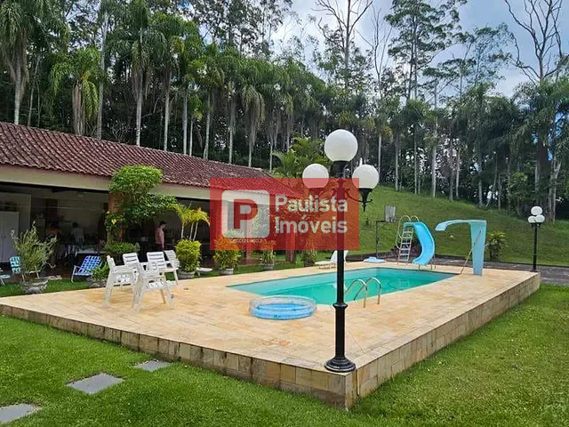 Chácara com 52000m² 3 quartos e 3 banheiros, à venda, no bairro Parque Florestal em São Paulo