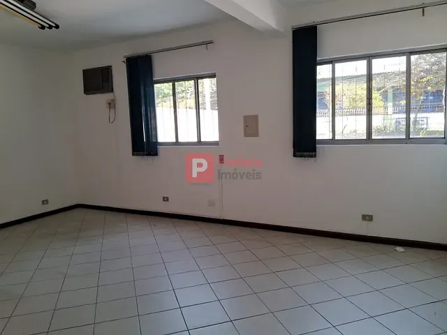 Sobrado com 200m², à venda ou para alugar, no bairro Planalto Paulista em São Paulo
