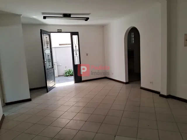 Sobrado com 200m², à venda ou para alugar, no bairro Planalto Paulista em São Paulo