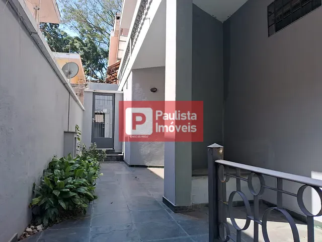 Sobrado com 200m², à venda ou para alugar, no bairro Planalto Paulista em São Paulo