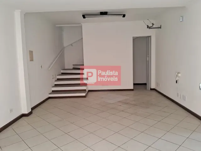 Sobrado com 200m², à venda ou para alugar, no bairro Planalto Paulista em São Paulo