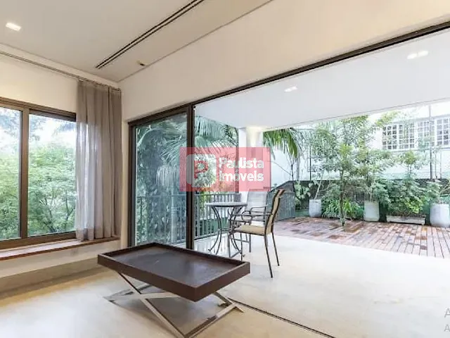 Sobrado com 689m² 4 quartos e 5 banheiros, à venda, no bairro Jardim dos Estados em São Paulo