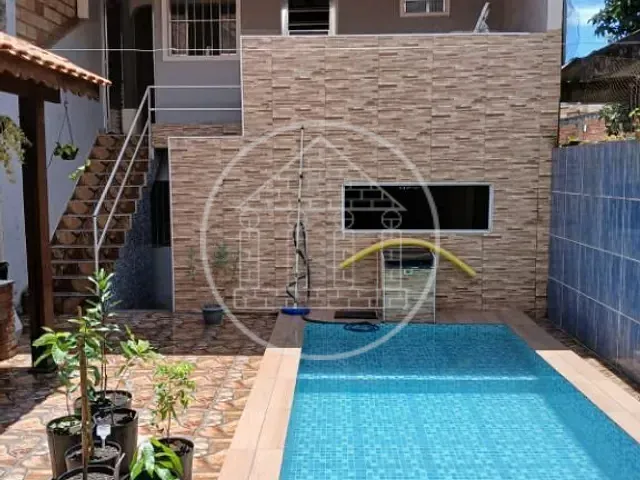 Sobrado com 125m² 4 quartos e 2 banheiros, à venda, no bairro Jardim Varginha em São Paulo