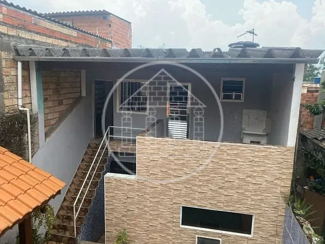 Sobrado com 125m² 4 quartos e 2 banheiros, à venda, no bairro Jardim Varginha em São Paulo