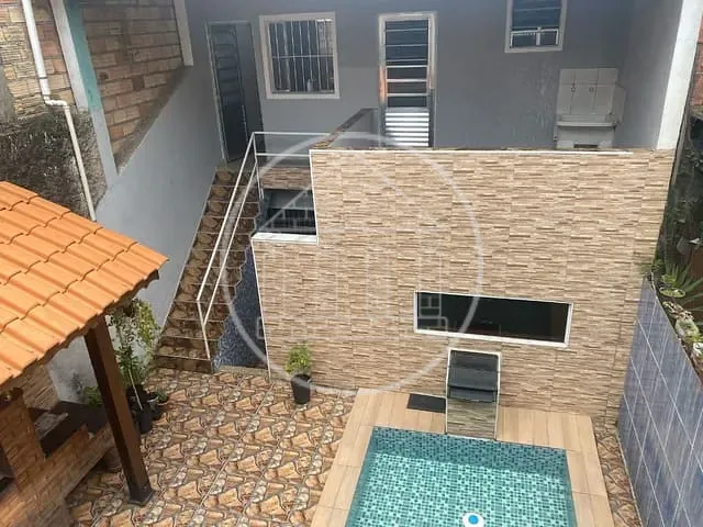 Sobrado com 125m² 4 quartos e 2 banheiros, à venda, no bairro Jardim Varginha em São Paulo