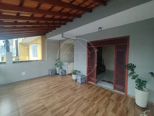 Sobrado com 155m² 3 quartos e 4 banheiros, à venda, no bairro Jardim Varginha em São Paulo
