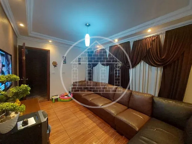 Sobrado com 350m² 4 quartos e 3 banheiros, à venda, no bairro Jardim Rio Bonito em São Paulo
