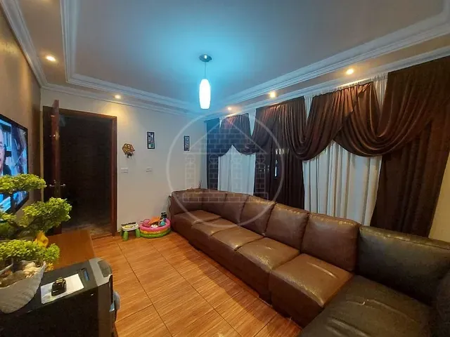 Sobrado com 350m² 4 quartos e 3 banheiros, à venda, no bairro Jardim Rio Bonito em São Paulo