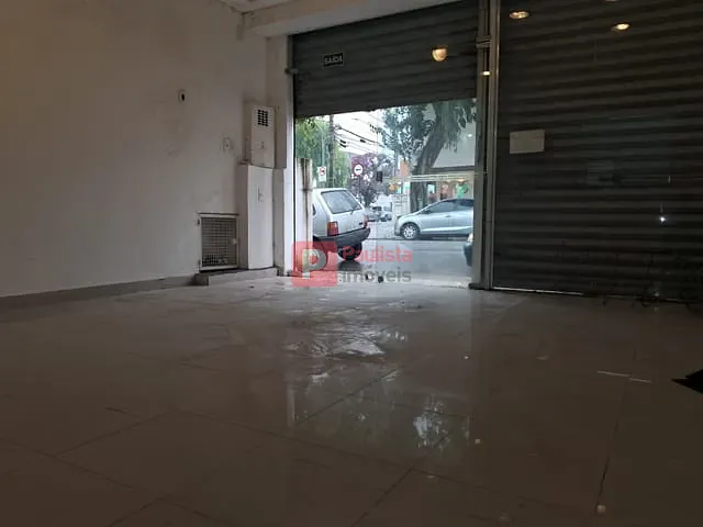 Sobrado com 150m², à venda ou para alugar, no bairro Campo Belo em São Paulo