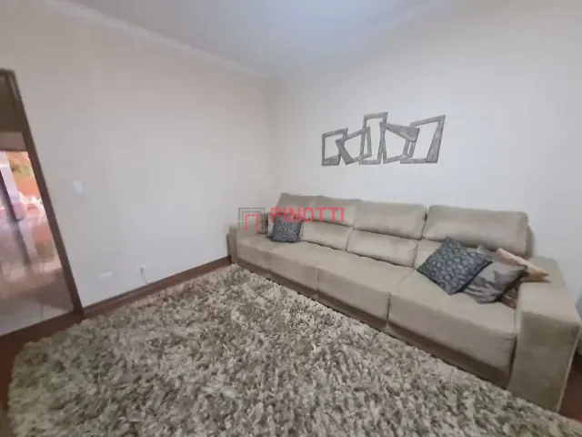 Sobrado 3 quartos e 4 banheiros, à venda, no bairro Vila Scarpelli em Santo André