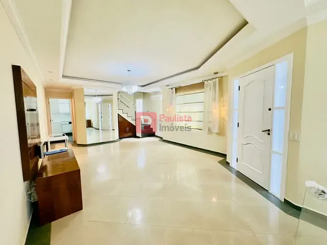 Sobrado com 190m² 3 quartos e 5 banheiros, à venda ou para alugar, no bairro Vila Arriete em São Paulo
