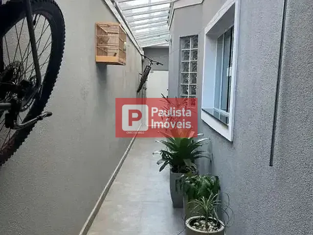 Sobrado com 190m² 3 quartos e 5 banheiros, à venda ou para alugar, no bairro Vila Arriete em São Paulo