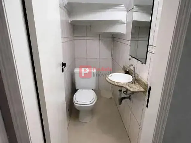Sobrado com 140m² 3 quartos e 2 banheiros, à venda, no bairro Jardim Sabará em São Paulo