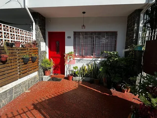 Sobrado 2 quartos e 2 banheiros, à venda, no bairro Chácara Santo Antônio (Zona Sul) em São Paulo