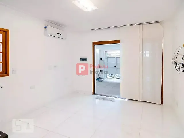 Sobrado 2 quartos e 2 banheiros, à venda, no bairro Chácara Santo Antônio (Zona Sul) em São Paulo