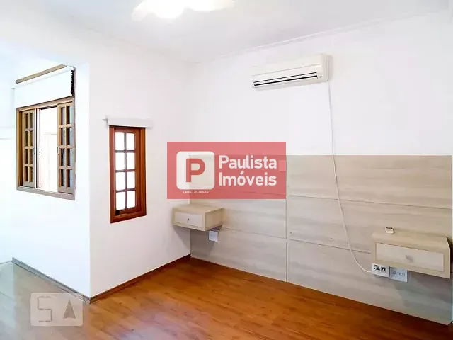 Sobrado 2 quartos e 2 banheiros, à venda, no bairro Chácara Santo Antônio (Zona Sul) em São Paulo