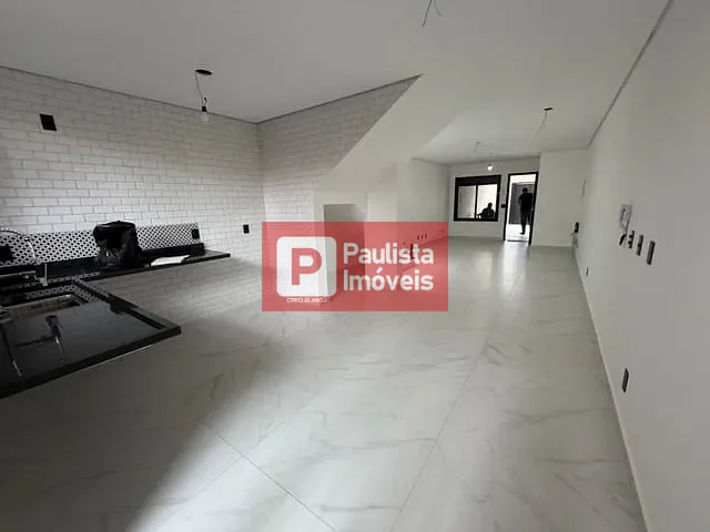 Sobrado 3 quartos e 4 banheiros, à venda, no bairro Vila Romano em São Paulo