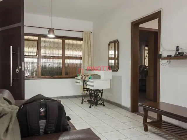 Sobrado 5 quartos e 2 banheiros, à venda, no bairro Vila Áurea em São Bernardo do Campo