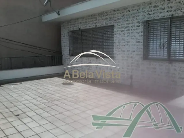 Sobrado para alugar, no bairro JD IPE em Osasco