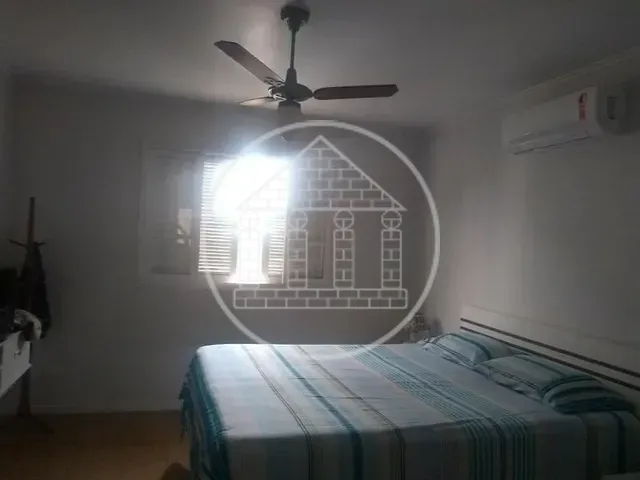 Sobrado com 200m² 2 quartos e 3 banheiros, à venda, no bairro Interlagos em São Paulo