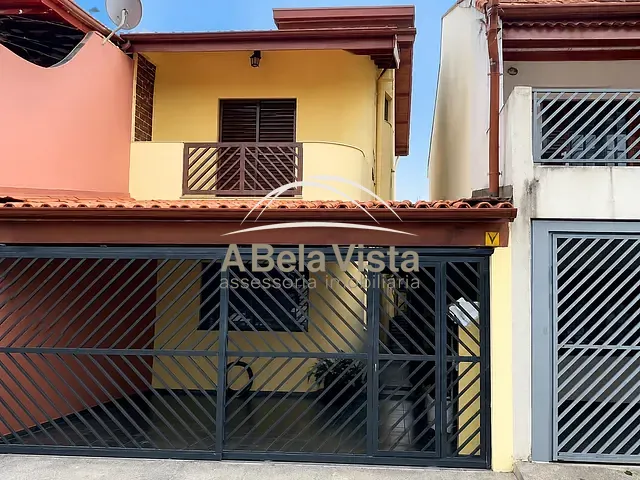 Sobrado com 294m² 3 quartos e 3 banheiros, à venda, no bairro Ayrosa em Osasco