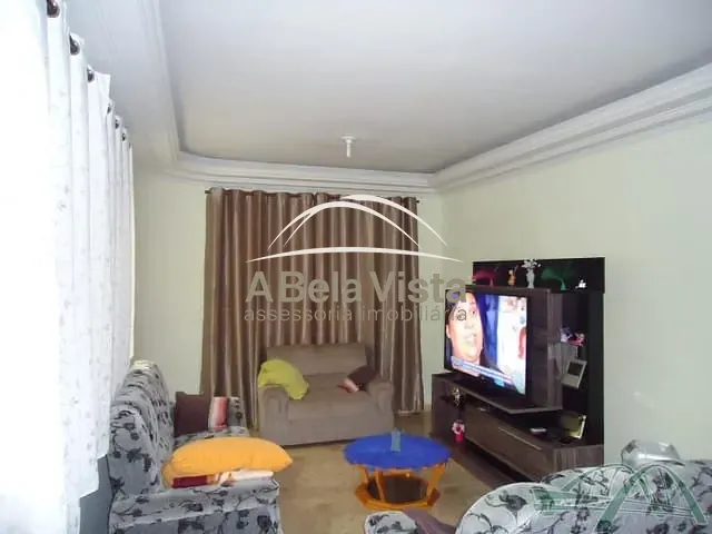 Sobrado com 180m² 3 quartos e 2 banheiros, à venda, no bairro Ayrosa em Osasco