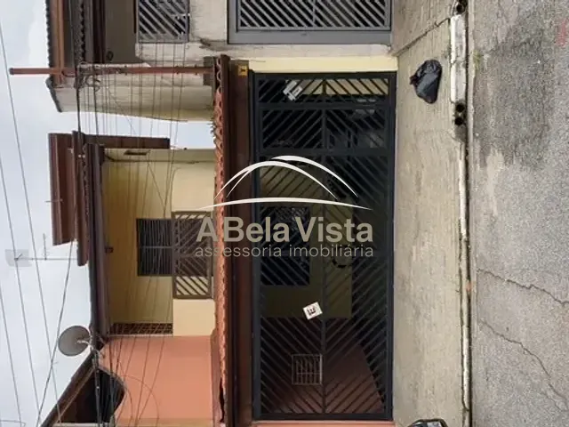 Sobrado com 294m² 3 quartos e 3 banheiros, à venda, no bairro Ayrosa em Osasco