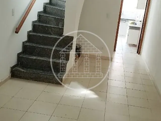 Sobrado com 125m² 3 quartos e 2 banheiros, à venda ou para alugar, no bairro Jardim Santo Antoninho em São Paulo