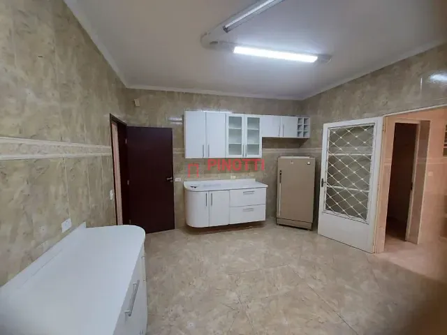Sobrado 3 quartos e 3 banheiros, à venda ou para alugar, no bairro Cooperativa em São Bernardo do Campo