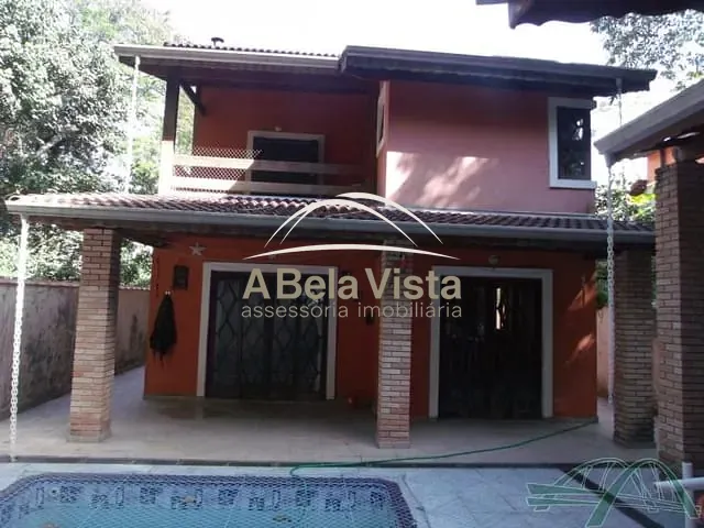 Sobrado com 300m² 4 quartos e 4 banheiros, à venda, no bairro Parque Nova Jandira em Jandira