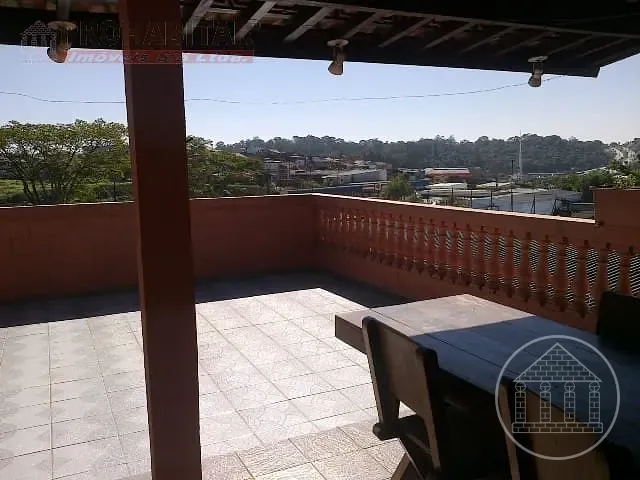 Sobrado com 1m² 4 quartos e 3 banheiros, à venda, no bairro Jardim Casa Grande em São Paulo