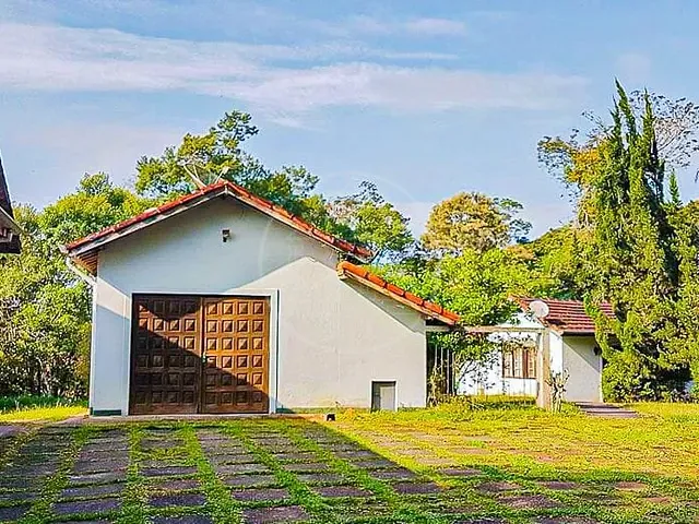 Sobrado com 2000m² 3 quartos e 2 banheiros, à venda ou para alugar, no bairro Colônia (Zona Sul) em São Paulo
