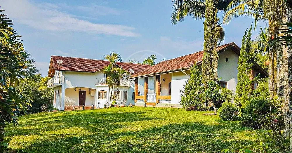 Sobrado, 3 quartos, 180 m² - Foto 1