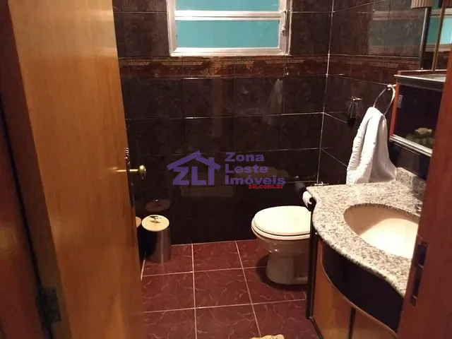 Sobrado com 300m² 3 quartos e 3 banheiros, à venda, no bairro Cidade Líder em São Paulo