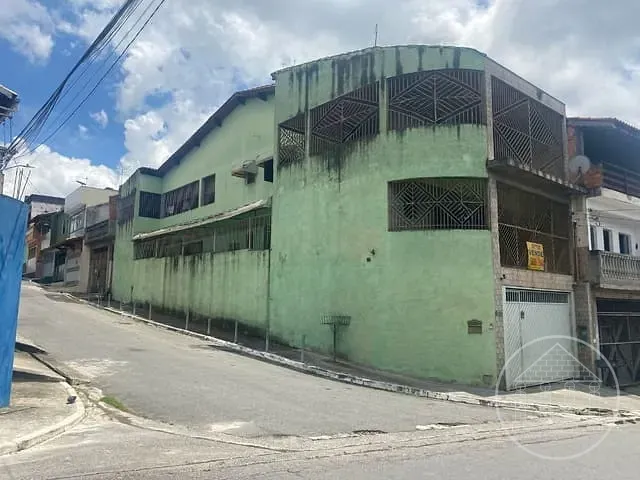 Sobrado com 161m², à venda, no bairro Balneário São José em São Paulo